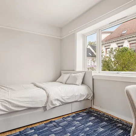 Apartment 350m To City Beach I Tv & Workspace In Every Room! Bergen